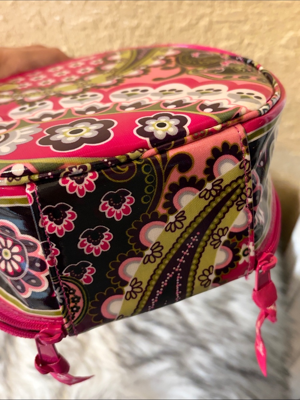 Vera Bradley Round Paisley Cosmetic Case in Pink and Green - Picture 8 of 9